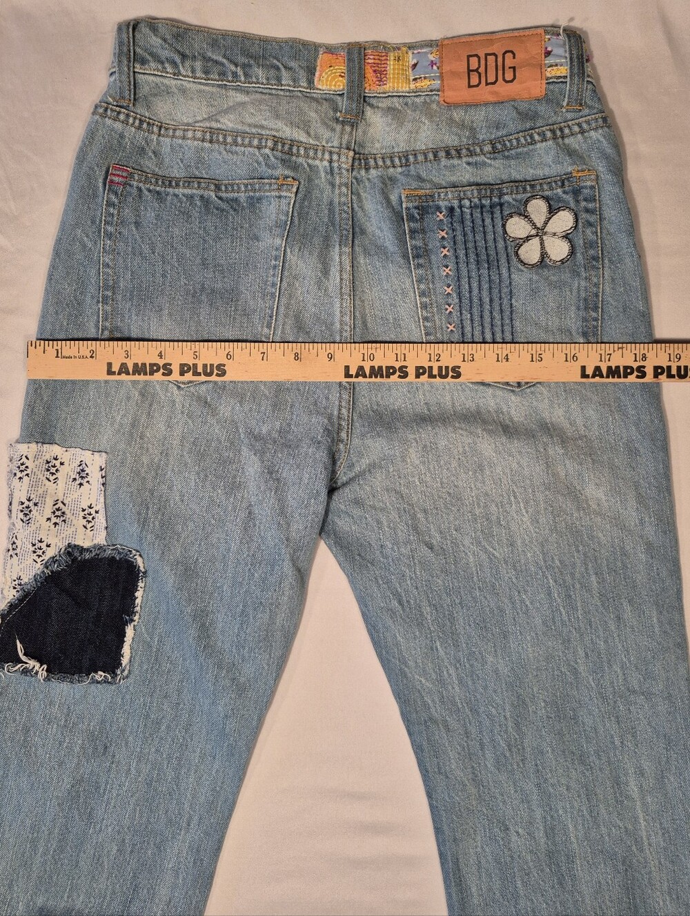 BDG Faded Patchwork Jeans High Rise Cropped Flare Raw Hem Floral & Smiley Patch - Picture 11 of 14